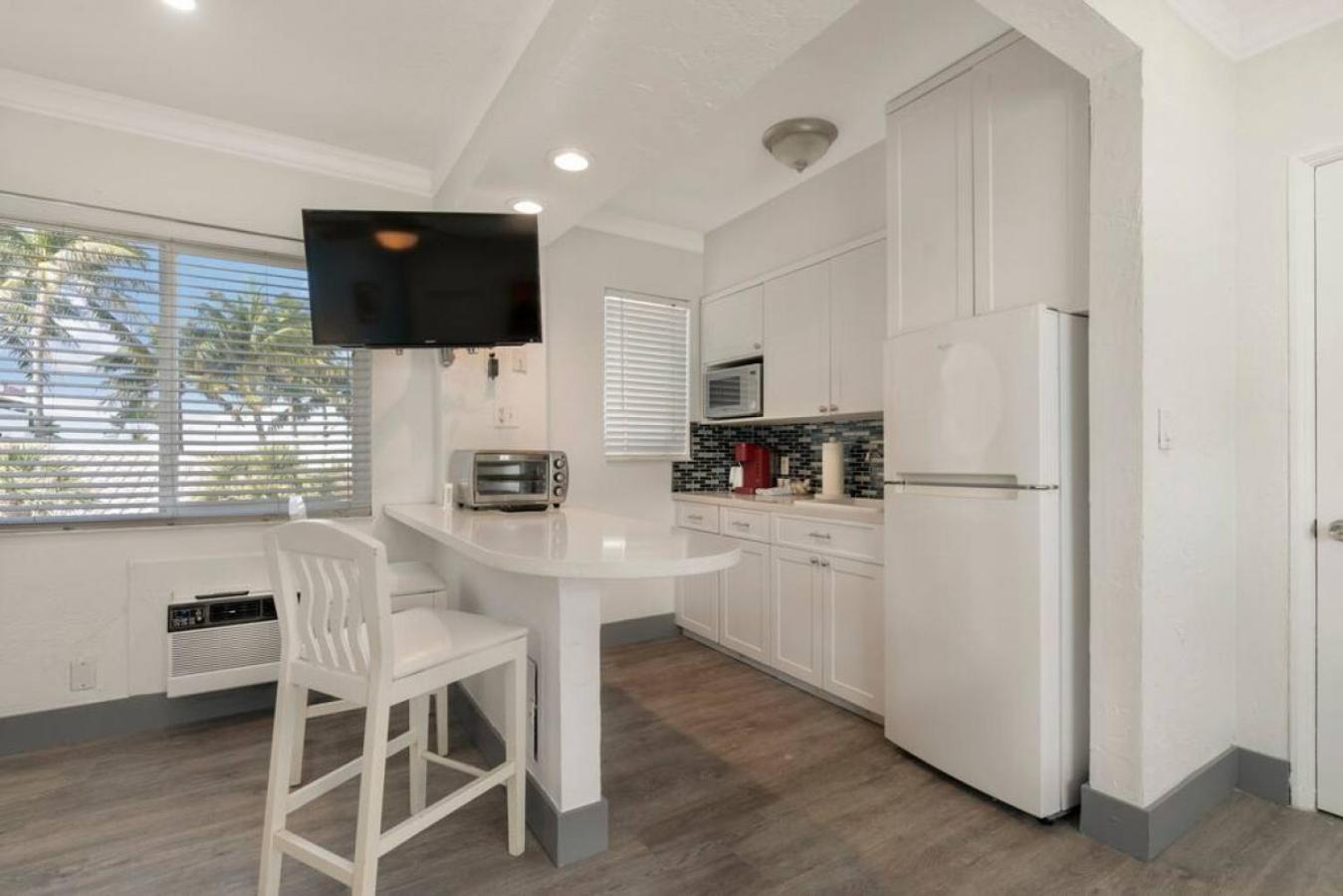 Walkabout 6 Suite On Hollywood Beach With Ocean Views Extérieur photo